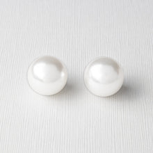 Load image into Gallery viewer, Pearl Stud Earrings
