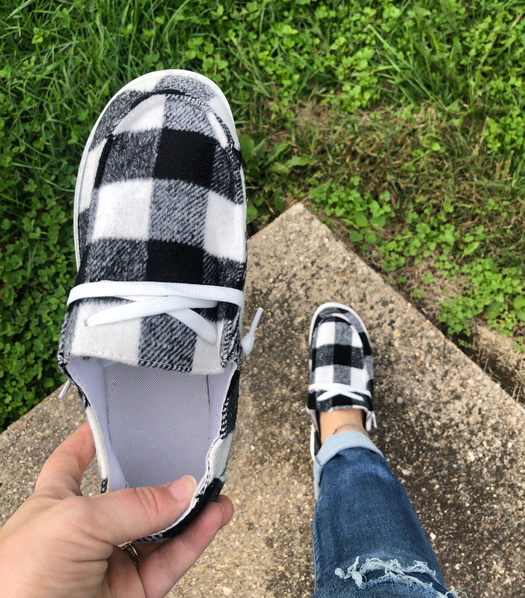 White/Black Plaid Canvas Shoes